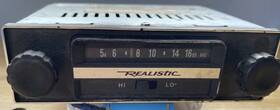 12-1334 Realistic Vintage Universal Am Low High 12 V Car Radio Model