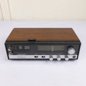 Realistic 12-1499a Chronomatic 112 Flip Clock Radio Tested Serviced Retro 70s