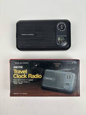 Realistic 12-1517 Vintage Am/fm Travel Clock Radio Shack # Tested With Box