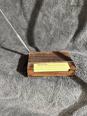 12-152a Realistic 12-162a Vtg Crystal Controlled Weather Band Radio Model 12-152a- Works