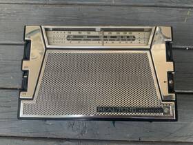 Tr-4016 Realtone Transistor Radio Untested