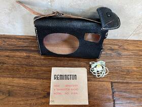 818m Remington Leather Case For Vintage Eight Transistor Radio 818m Remington Leather Case For Vintage Eight Transistor Radio
