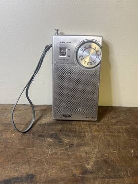Ry119 Rhapsody Vintage Am/fm Pocket Radio Portable Model