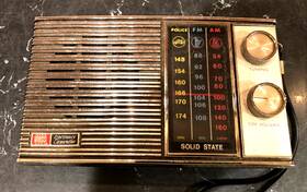 Re-1119 Ross Vintage Electronics Model Solid State Transistor Am Fm Police