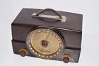S-14128 Zenith Vintage Maroon Bakelite Table Radio Working