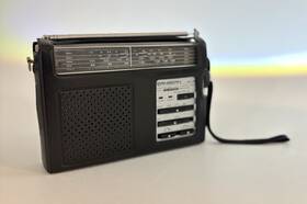 Sangean Sg-786 Am Fm Sw 6 Band Portable Radio Clean Tested Works