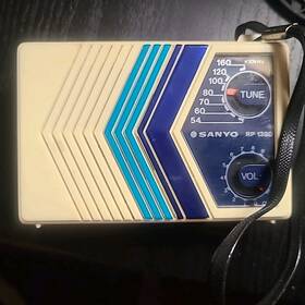 10.3x7cm Sanyo Rp-1390 Rp 1390 Vintage Am Portable Pocket Transistor Radio Working