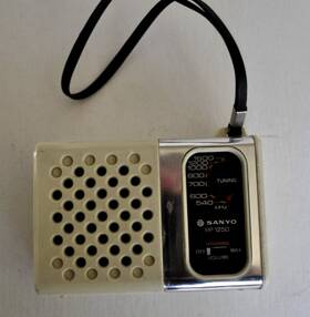 Rp1250 Sanyo Vtg. Model Radio Works Great