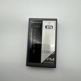 Rp65 Sanyo Vintage Am/fm Stereo Portable Radio - Used Works Tested