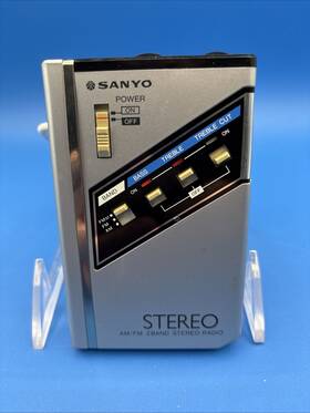 Rp68 Sanyo Vintage Rp 68 Am/fm Stereo Portable Radio Tested And Working