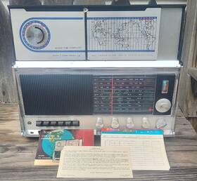 123.22850000 Sears Nice Working Vintage Com Trex Ix Silvertone Shortwave World 9 Band Radio
