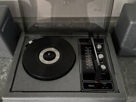 22129361150 Sears Vintage Record Player With Speakers