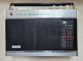 2278 Sears Model Multiband Solid State Radio 4 Band 15