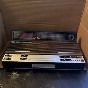 266.23950-801 Sears Vtg. Am/fm Radio/8 Track Cartridge/alarm Clock. Model 317.23450050 Read