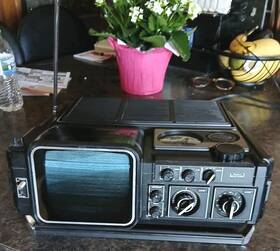 50382900 Sears 1979 Vintage Crt Go Anywhere Solid State 564 Tv Radio Uhf Vhf Fm Works