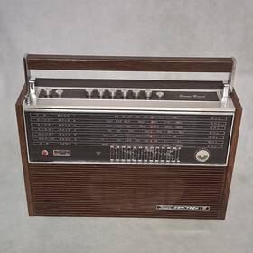 564.2286011 Sears Vtg Com Trek Vii 7 Band Dual Power Radio Am Fm Sw Mb For Parts Or Repair