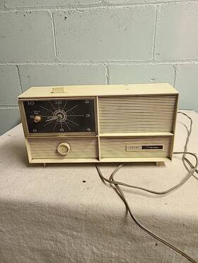 7031 Sears 7032 Silvertone Am Radio/alarm Clock Model Ice White And Blue See Descr 7031 Sears 7032 Silvertone Am Radio/alarm Clock Model Ice White And Blue See Descr
