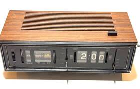 800.20991300 Sears Vintage Transistor Flip Clock Radio 800.2099 A.m. F.m. Alarm F