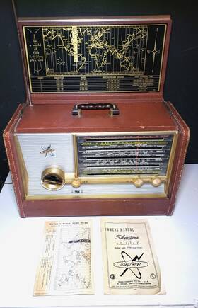 7226 Sears Silvertone Vintage Wayfarer Radio 8 Band Trans-oceanic With Video