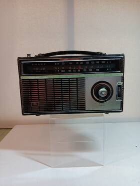 Fy-151 Sharp Rare- Japan Fm Am Mb To Transistor Radio Read Details