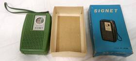 G018h Signet Vintage 1950s Working Handheld Radio And Original Box Stock Number
