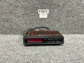 R-1650 Sonnet Am/fm Clock Radio With Power Reserve