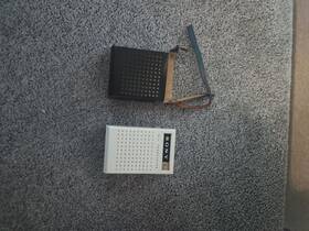 2r-25 Sony 6 Transistors Pocket Radio Made In Japan Sold As-is For Parts 1960s
