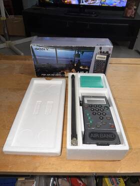 Air-8 Sony 65464 Psb/air/fm/am 4 Band Synthesized Receiver In Box Never Used Works