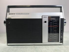 7f-81w Sony Vintage Am/fm Transistor Radio With Original Manuals