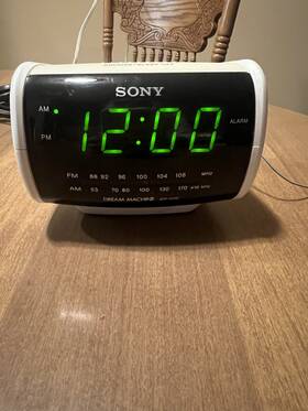 Icf-c112 Sony Cf-112 Vtg Dream Machine Am/fm Clock Radio Alarm Tested Works