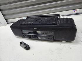 Crd-60s Sony Vintage Cfd-60 Radio Cassette-corder Good Working Condition