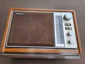 Sony Icf-940w Vintage Wooden Table Radio
