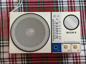 Icf-s30l Sony Vintage Fm Am 2 Band Receiver Portable Radio White Working