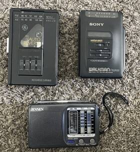 3-5479a Sony Lg Jensen Set Of 3 Vtg Radios