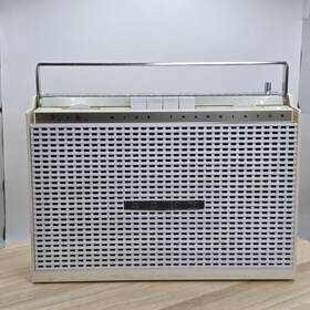 Tfm-951j Sony Tfm - 951 Transistor Radio From 1962 Fm/ Mw Bands Works And Good Condition