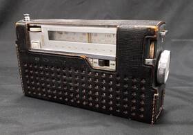 Tr-813 Sony 8 Transistor Radio With Case As-is Read Description