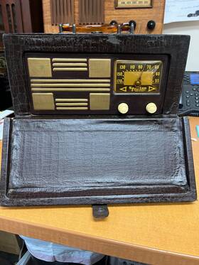 6am06 Sparton Vintage Tube Radio Model #6am06 Wooden Case