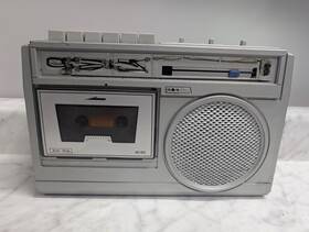 St-1061 Stewart Am/fm Cassette Tape Deck Radio For Parts/repair