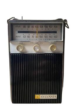 Tr-125bn Sylvania 60s Solid State Transistor Am/fm Radio Model Handle Parts Prop