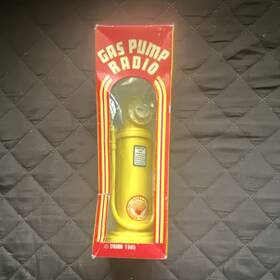 Dc-5vl Synanon 205179 Gas Pump Radio Am/fm Portable Lightweight Yellow 1985 Replica