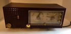 T522r Zenith Vintage Mid Century Alarm Clock Am Radio Tube Type