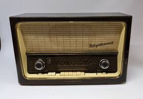 Rhythmus-9 Telefunken Vintage Am/fm/sw Tube Radio German