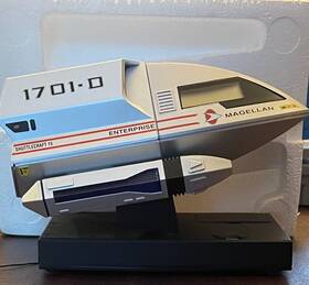 1701-d Telemania Collectable Electronics Star Trek Next Generation Tng Magellan Shuttlecraft Am/fm Clock Radio 1994