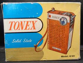 G-101 Tonex Vintage 1960s Solid State Am Radio With Box And Earplug Tested It Works