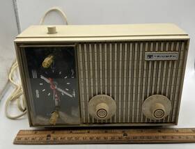 90c0470-1 Triumph Rk-202e Rk 202e Table Top Radio Clock Alarm Tested And Works Vintage 90c0470-1 Triumph Rk-202e Rk 202e Table Top Radio Clock Alarm Tested And Works Vintage