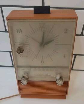 Rk-402 Triumph Solid State Am/fm Radio Parts Restore Rk-402 Triumph Solid State Am/fm Radio Parts Restore