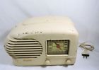 Troubador Vintage Antique Streamlined Machine Age Bakelite Tube Radio Looptenna