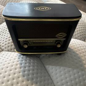 R0294796 Trt Vintage Style Fm Radio Analog Tuning Black Gold 2017