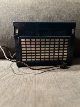 D3603a-tested Truetone D3693a Vtg Radio Works Nice Green Body No Cracks