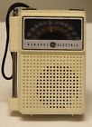U-834 General Electric Ge Vtg Portable Pocket Transistor Radio Works Great